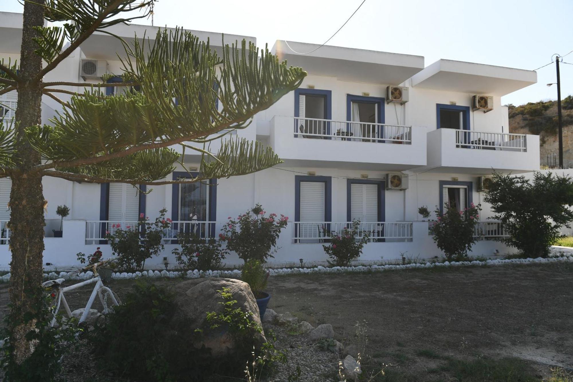 Mimis Apartments Kéfalos Exterior foto